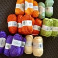 Asiakaskuva DROPS Muskat Uni Color lanka - 50g - Tummanoranssi (49)