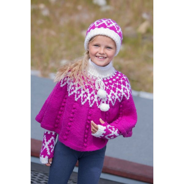 Neulekuvio - Poncho, hattu ja sydmenlmmitin