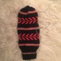 Asiakaskuva DROPS Merino Extra Fine Uni Color -lanka - 50g - musta (02)