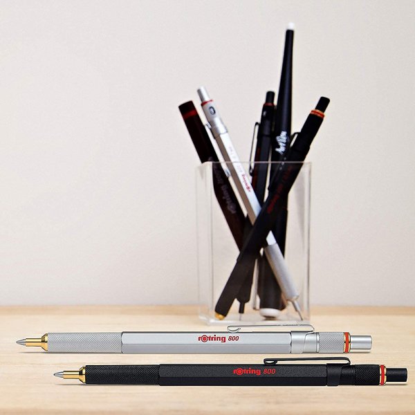 ROTRING 800 - MUSTA lahjarasia - keskikokoinen