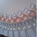 Asiakaskuva Kiilt�v�t lasipallot 18 - 20 mm - ametisti 100 g / 20 kpl.