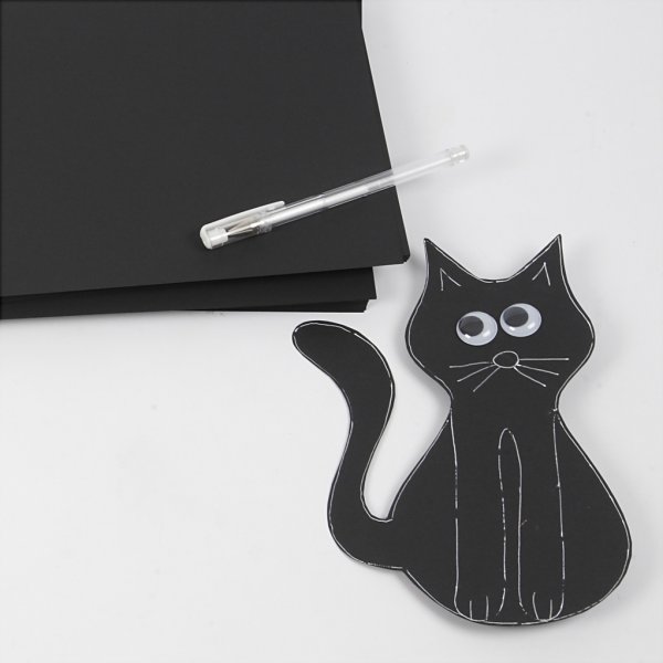 Vrillinen pahvi - musta - A4 - 180 g - 100 arkkia