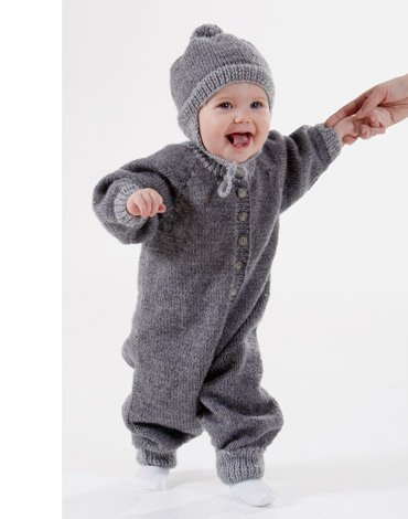 Neulekuvio - Haalarit ja hattu (18 kuukautta) Neulekuvio - Haalarit ja hattu (18 kuukautta)