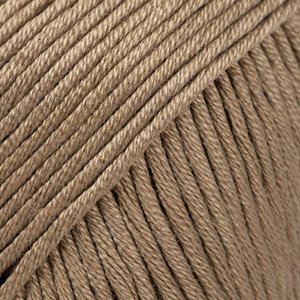 DROPS Muscat Uni Color -lanka - 50 g - Double Latte (94)