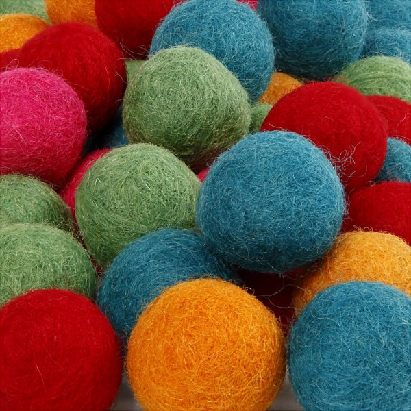 Villahelmiä - vahvat värit - 64 kpl Villahelmiä - vahvat värit - 64 kpl