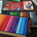 Asiakaskuva Akvarellikyn� Mondeluz - 72 kyn�n peltirasia
