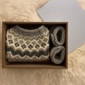 Asiakaskuva DROPS Merino Extra Fine Uni Color -lanka - 50g - Natural (01)
