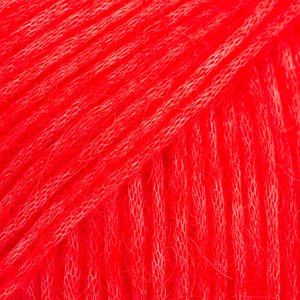 DROPS Air Uni Color -lanka - 50 g - Kirkkaanpunainen (61)