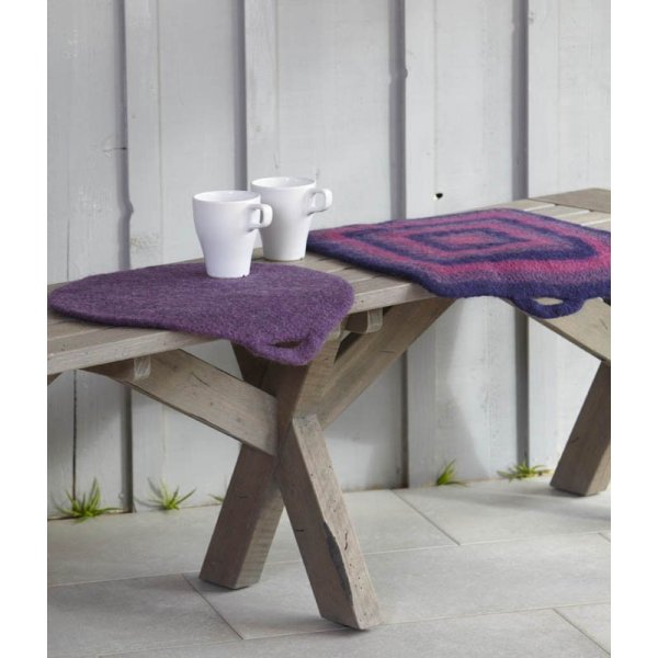 Neulekuviot - huovutetut istuintyynyt Neulekuviot - huovutetut istuintyynyt