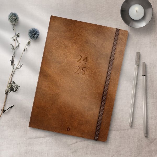 Kalenteri 24/25 Forma Deluxe