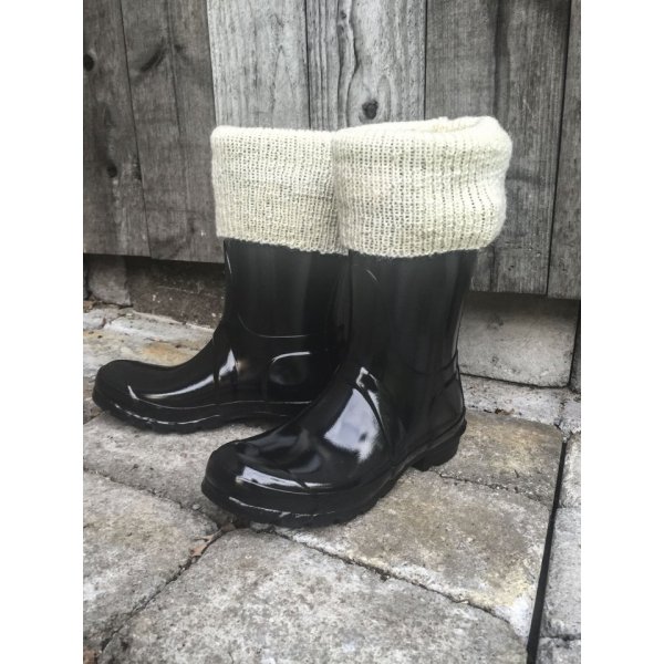 Neulekuvio - Pitkt neulotut sukat