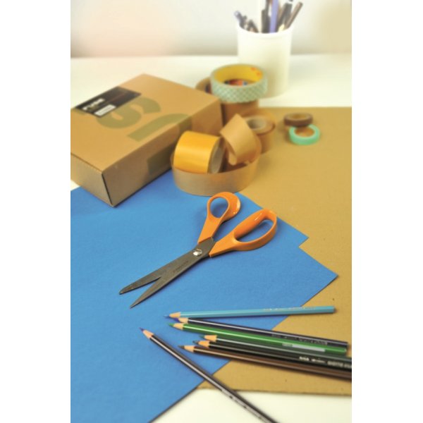 Yleissakset Fiskars 21 cm - Oikea