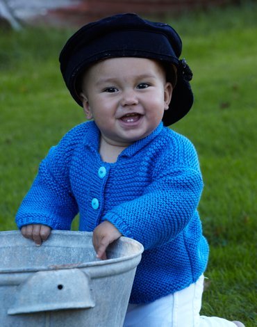 Neulekuvio - Neuletakki (vauva - napeilla)