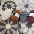 Asiakaskuva DROPS Snow Uni Color lanka - 50g - Natural (01)
