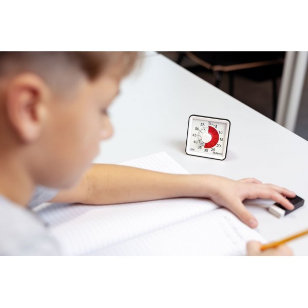 Keskittymiskellon neliö 8x8 cm Keskittymiskellon neliö 8x8 cm