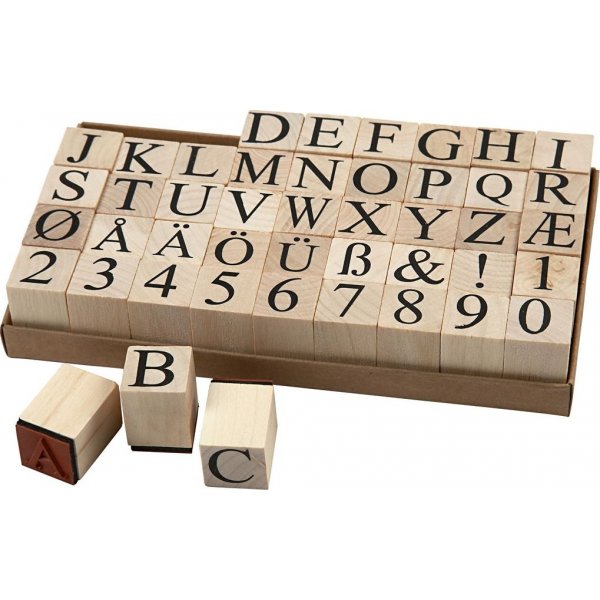 Postimerkit - kirjaimet ja numerot - 20 x 20 mm - 45 kpl