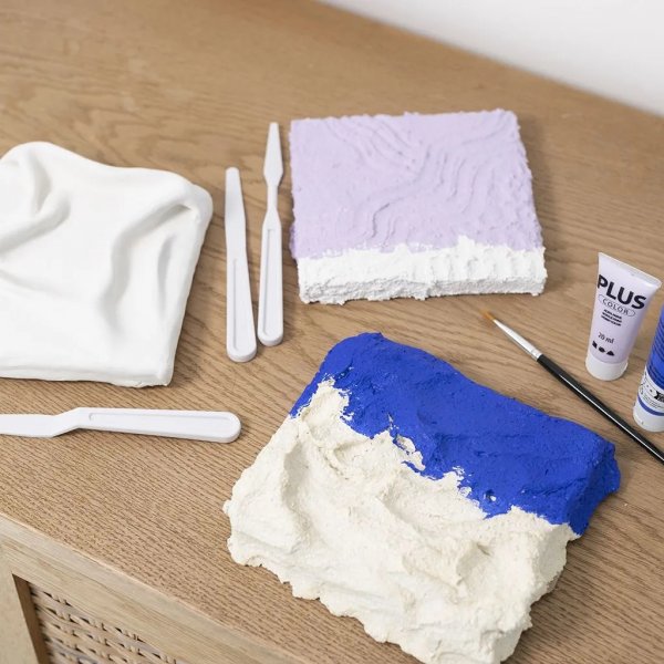 Maxi DIY Kit -mallinnus, seinkoristelu