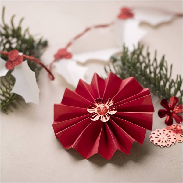 Luova setti - paperileikkaus - punainen - kerma