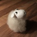 Asiakaskuva Huovutusvilla - valkoinen 50 g puhdasta lampaanvillaa