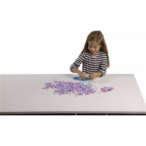 Helmi - perhonen Helmi - perhonen