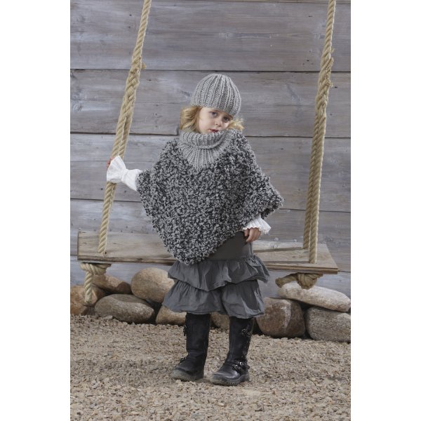 Neulekuvio - Lasten poncho ja hattu