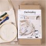 Aloita DIY Kit -kirjonta - kukkia