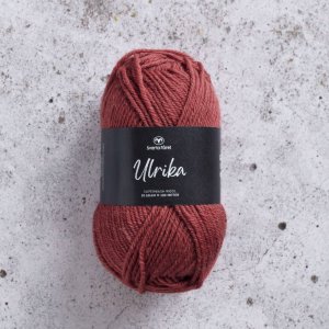 Black Sheep Ulrika lanka 50g - Kupari (96) Black Sheep Ulrika lanka 50g - Kupari (96)