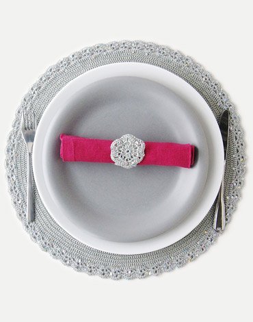 Virkattu kuvio - Virkattu lautasmatto, lautasliinarengas, pyöreä ja neliömäinen kori, joulukuusikoristeet Virkattu kuvio - Virkattu lautasmatto, lautasliinarengas, pyöreä ja neliömäinen kori, joulukuusikoristeet