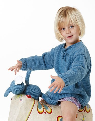 Neulekuvio - Neulottu pusero, jossa halkio Neulekuvio - Neulottu pusero, jossa halkio