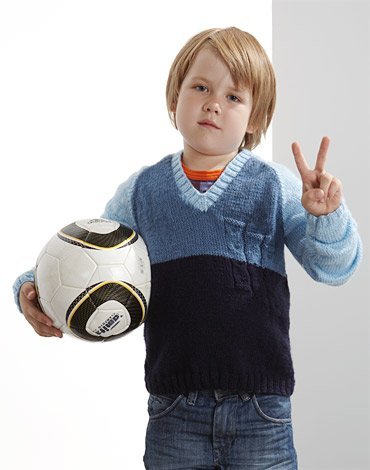 Neulekuvio - Neulottu neuletakki ja neulepusero